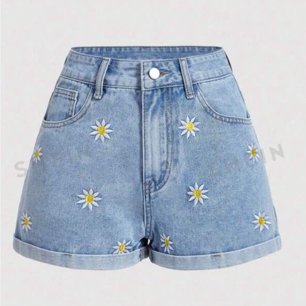 Daisy Denim Shorts